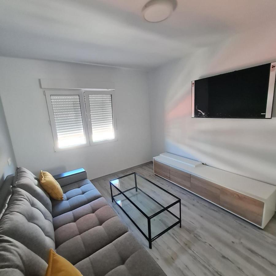 VinarósApartament Lux公寓 外观 照片